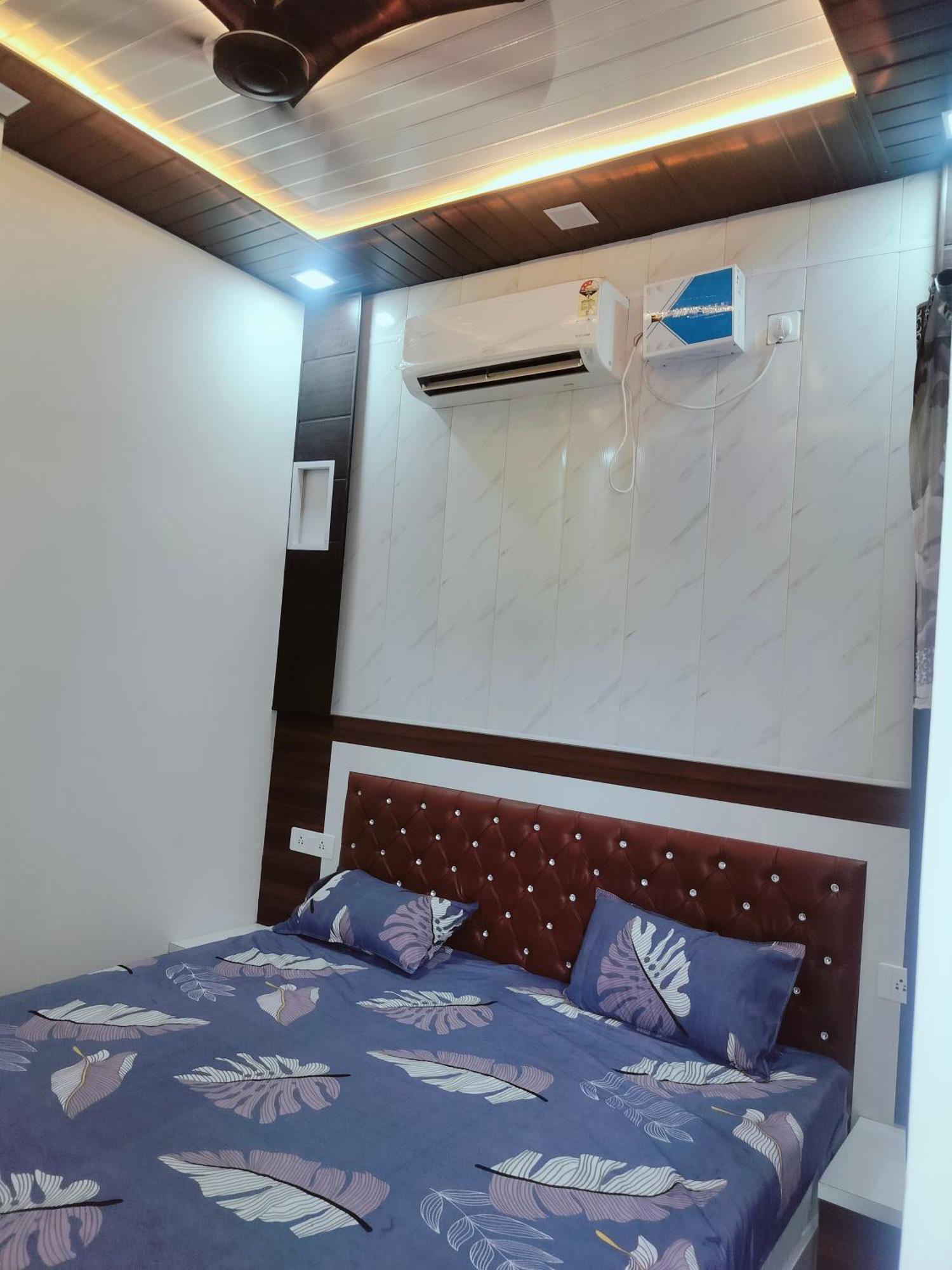 Chhata Goenka Home Stay Barsana מראה חיצוני תמונה